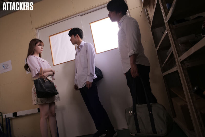 【明里つむぎ】弟の身代わりにスレンダー美乳姉を輪姦中出しレイプ